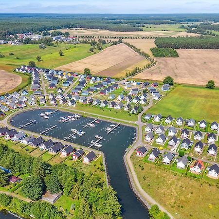 2 Bedroom Lovely Home In Zerpenschleuse エクステリア 写真