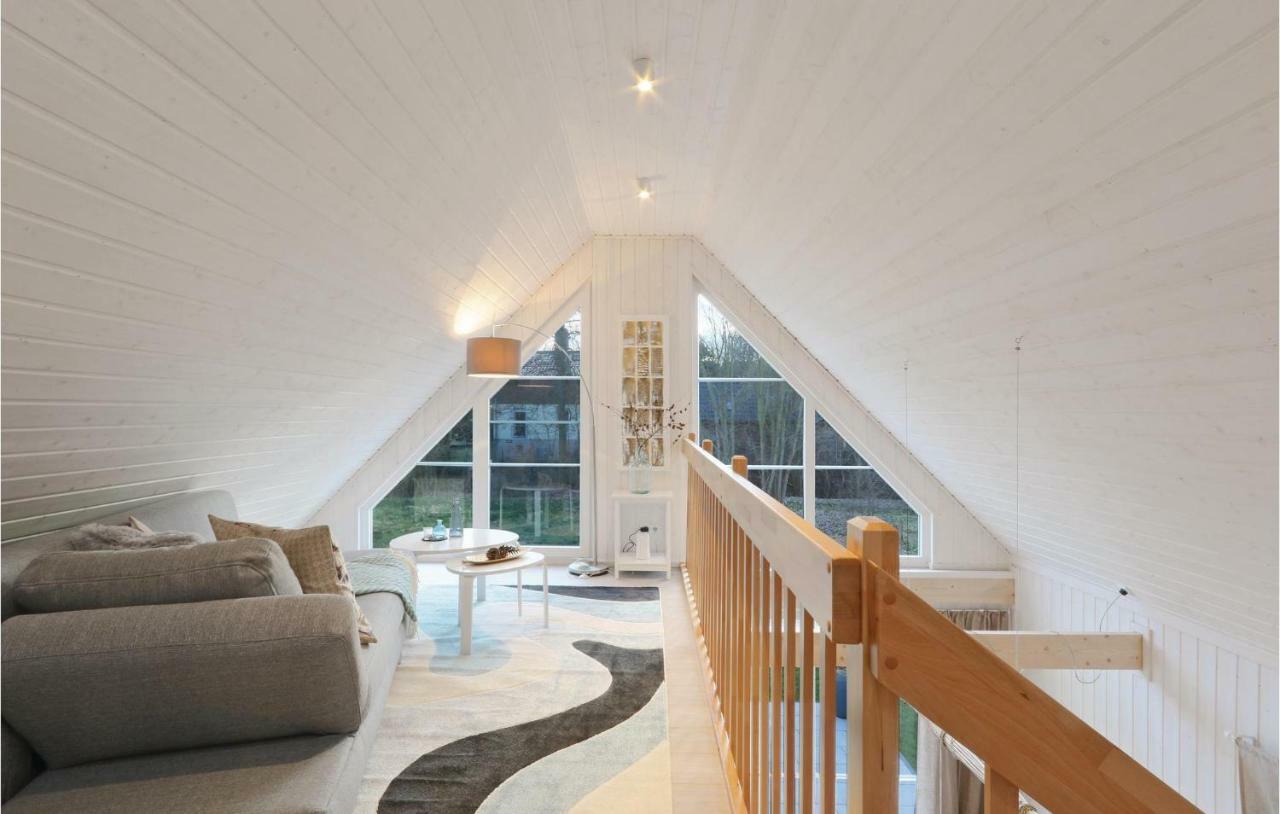 2 Bedroom Lovely Home In Zerpenschleuse エクステリア 写真